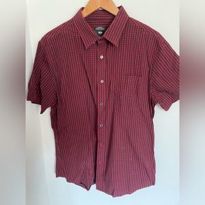 Men’s Casual Checkered Short Sleeve Button Down